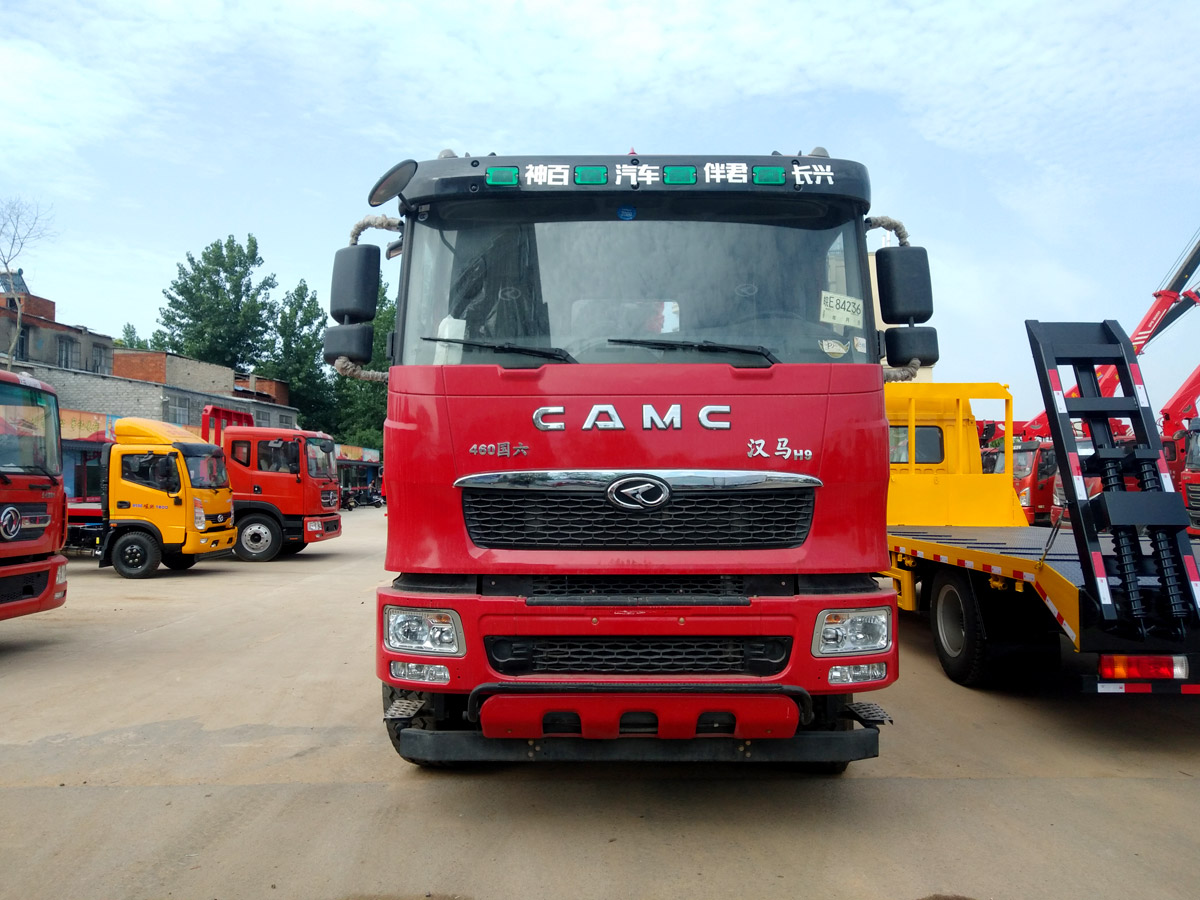 華菱H9五軸上裝長(zhǎng)興100噸汽車(chē)起重機(jī)